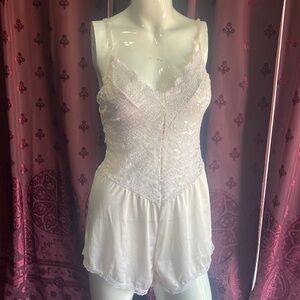 3/$20  Vintage Ivory Nylon Lace Lingerie Romper Size Small